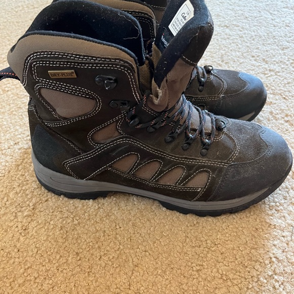 Cabela’s boots for Men - Picture 2 of 6